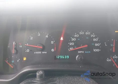 2003 Jeep Wrangler Sahara z USA, uszkodzony, nr VIN 1J4FA59SX3P326841